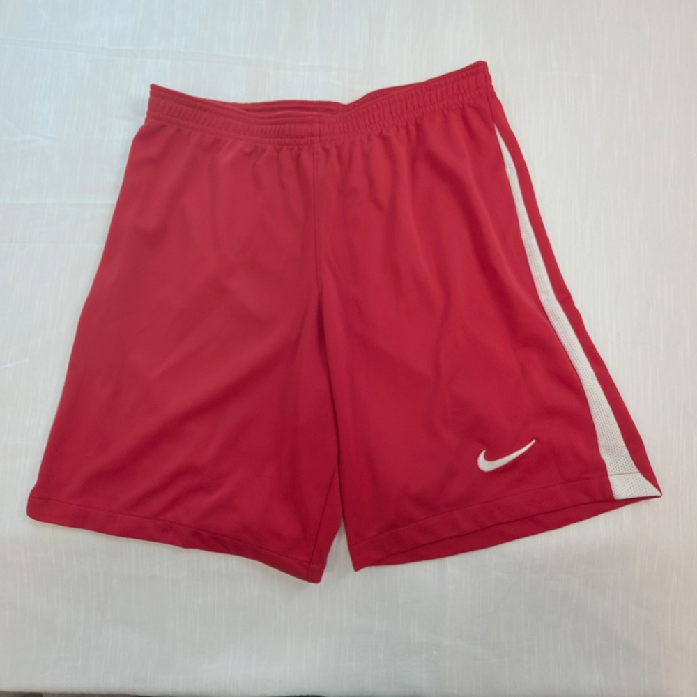 Nike Soccer Shorts Kids Small Red Good Dri-FIT Academy Slim Fit DR0961-657